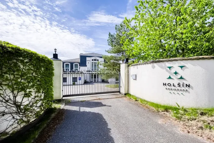 Prodej činžovního domu, Rosovice, 900 m2