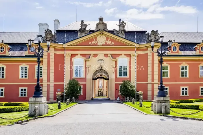 Prodej činžovního domu, Rosovice, 900 m2