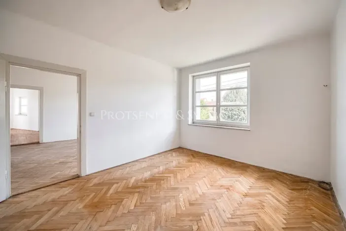 Prodej vily, Křižanov, Benešovo náměstí, 530 m2