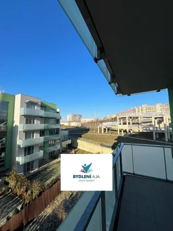 Pronájem bytu 1+kk, Praha - Řeporyje, Kakosova, 44 m2