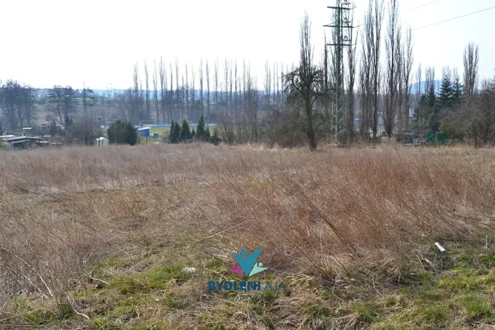 Prodej komerčního pozemku, Modlany, 6268 m2