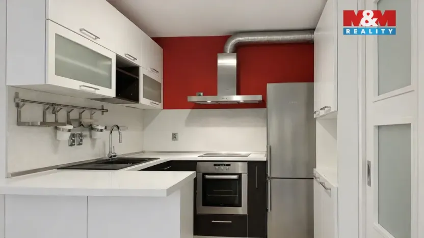 Pronájem bytu 3+kk, Praha - Vysočany, Jana Přibíka, 90 m2