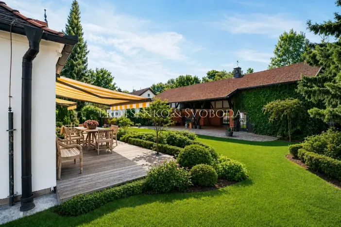 Prodej chalupy, Hluboká nad Vltavou, Ve Školkách, 351 m2