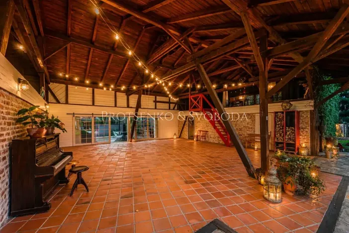 Prodej chalupy, Hluboká nad Vltavou, Ve Školkách, 351 m2