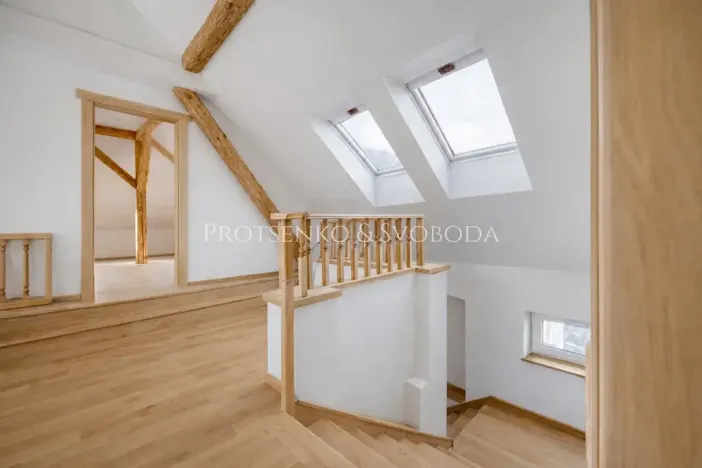 Prodej ubytování, Mělník, Českolipská, 418 m2