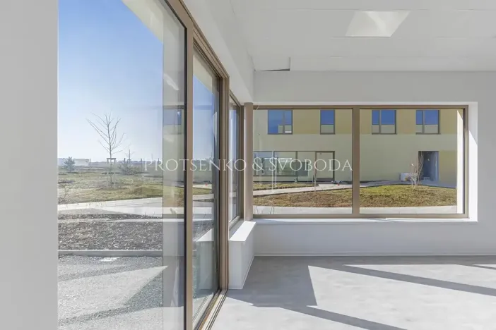 Pronájem kanceláře, Velká Bíteš, 937 m2