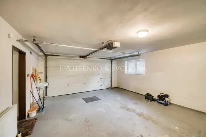 Prodej rodinného domu, Psáry, Pod Vápenkou, 314 m2