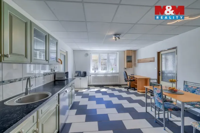 Prodej rodinného domu, Oplot, 140 m2