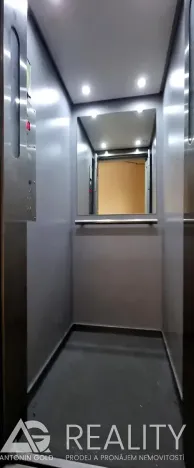 Prodej bytu 2+1, Praha - Dejvice, Krohova, 76 m2