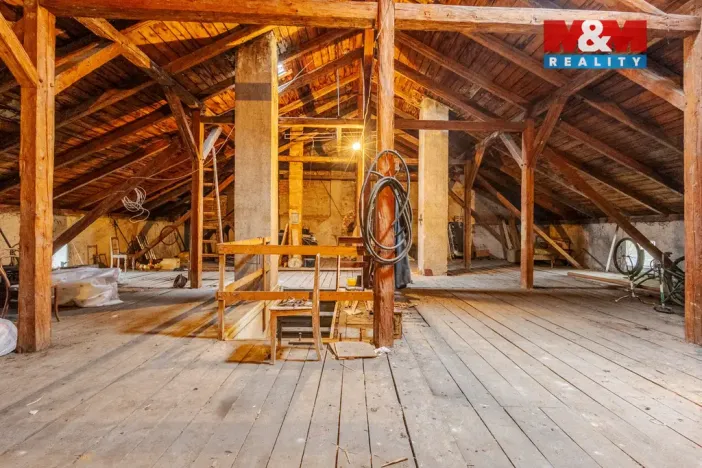 Prodej rodinného domu, Kařez, 253 m2