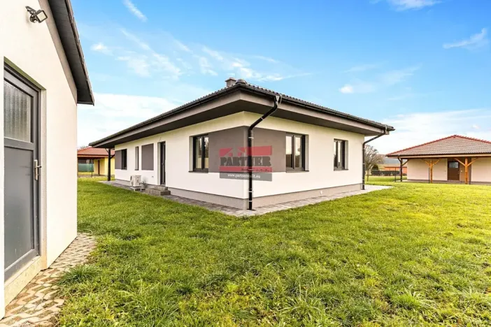 Pronájem rodinného domu, Podolí I, 111 m2