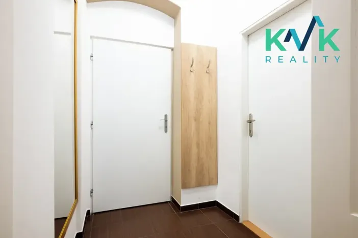 Prodej bytu 3+1, Karlovy Vary, Mariánskolázeňská, 69 m2