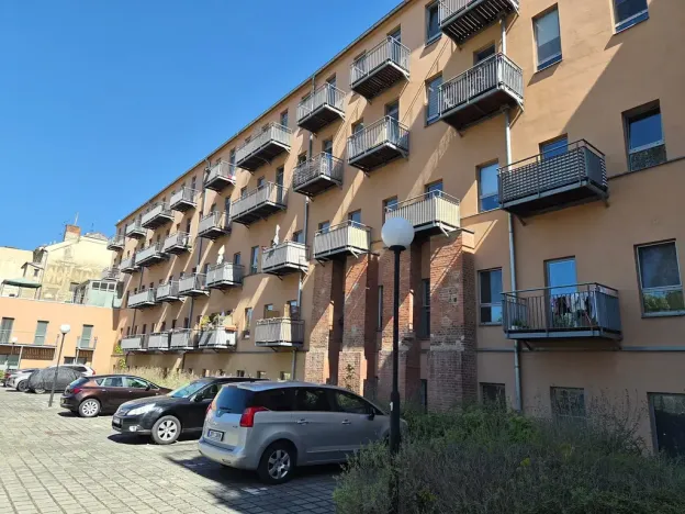 Pronájem garážového stání, Brno, Zábrdovická, 14 m2