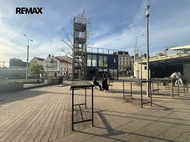 Pronájem obchodního prostoru, Plzeň, 22 m2