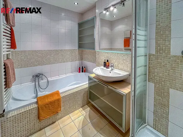 Prodej rodinného domu, Lutín, 320 m2