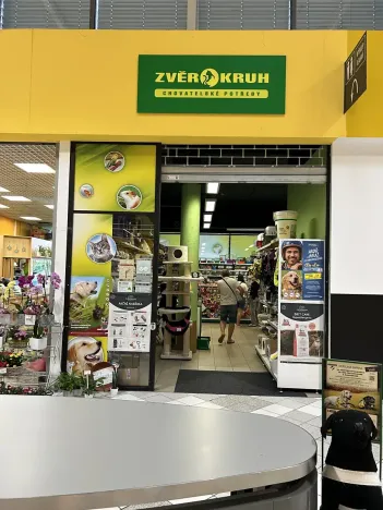 Pronájem obchodního prostoru, Znojmo, 76 m2