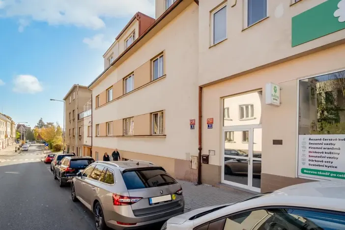 Pronájem bytu 2+kk, Praha - Vinohrady, Za strašnickou vozovnou, 45 m2