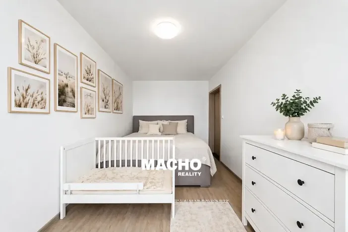 Prodej bytu 2+kk, Praha - Černý Most, Bryksova, 46 m2