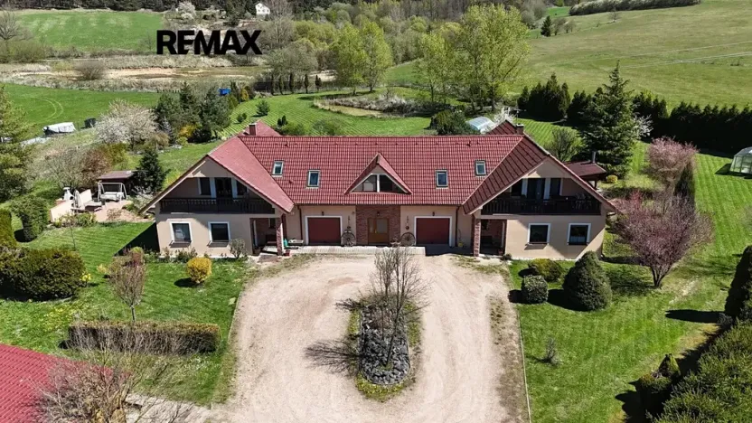 Prodej vícegeneračního domu, Předenice, 399 m2
