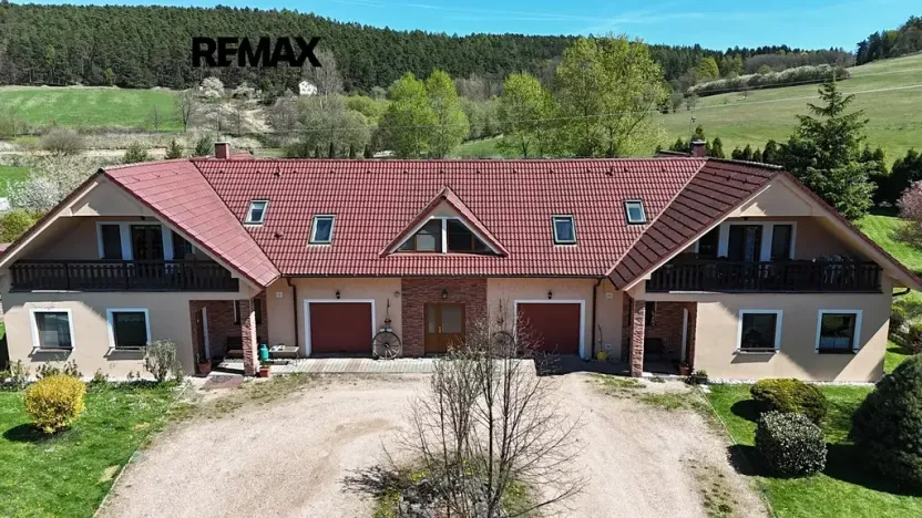Prodej vícegeneračního domu, Předenice, 399 m2