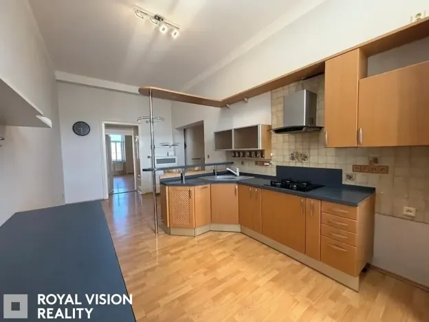 Pronájem bytu 2+1, Brno, Štefánikova, 75 m2