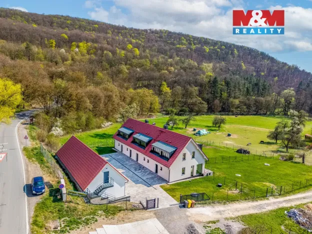 Prodej rodinného domu, Beroun, V Lukách, 144 m2