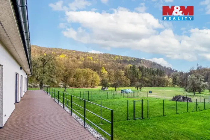 Prodej rodinného domu, Beroun, V Lukách, 144 m2