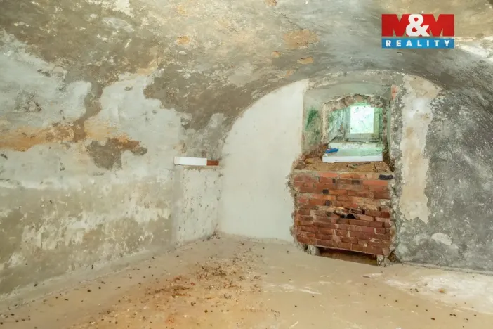 Prodej rodinného domu, Týn nad Vltavou, Vinařického náměstí, 190 m2