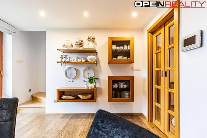 Prodej vícegeneračního domu, Dolní Bojanovice, Vinařská, 367 m2