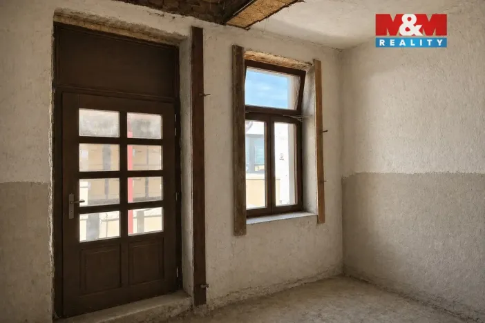 Prodej obchodního prostoru, Zruč nad Sázavou, náměstí MUDr. J. Svobody, 106 m2