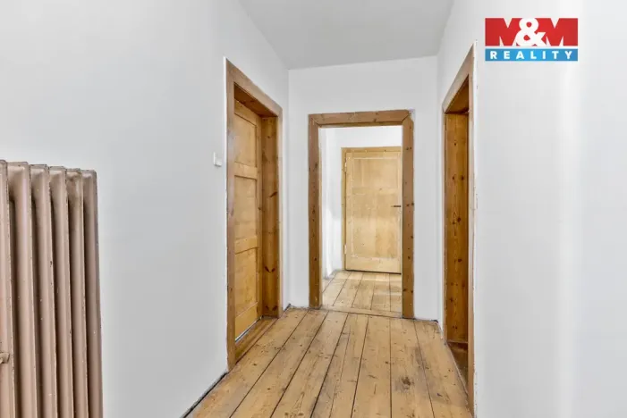 Prodej rodinného domu, Zákupy - Brenná, 242 m2