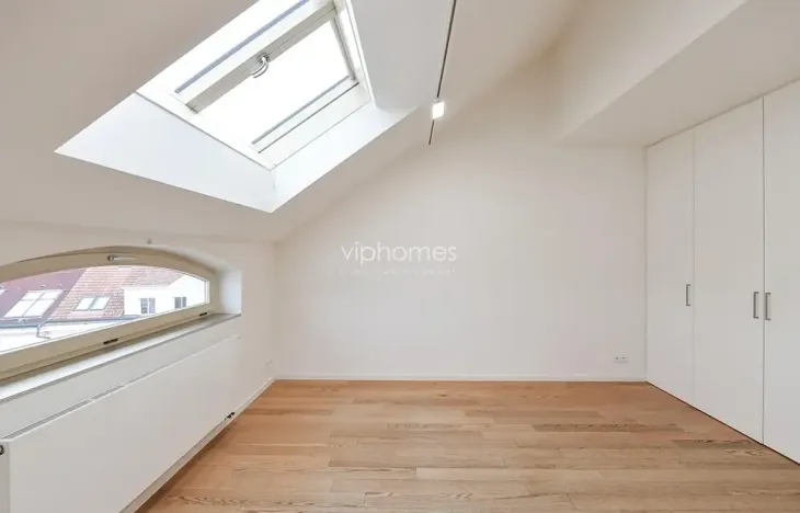 Pronájem bytu 3+1, Praha - Bubeneč, U akademie, 169 m2