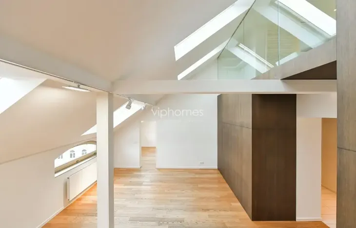 Pronájem bytu 3+1, Praha - Bubeneč, U akademie, 169 m2