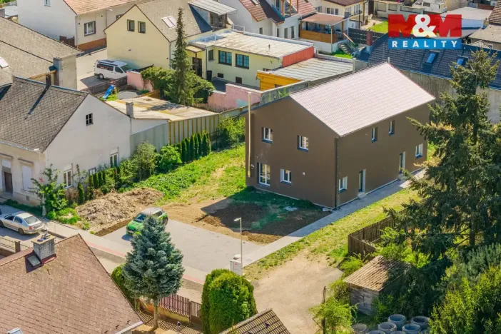 Prodej rodinného domu, Králův Dvůr, Fibichova, 97 m2