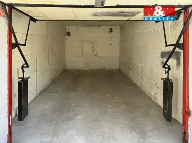 Prodej garáže, Ústí nad Orlicí, 18 m2