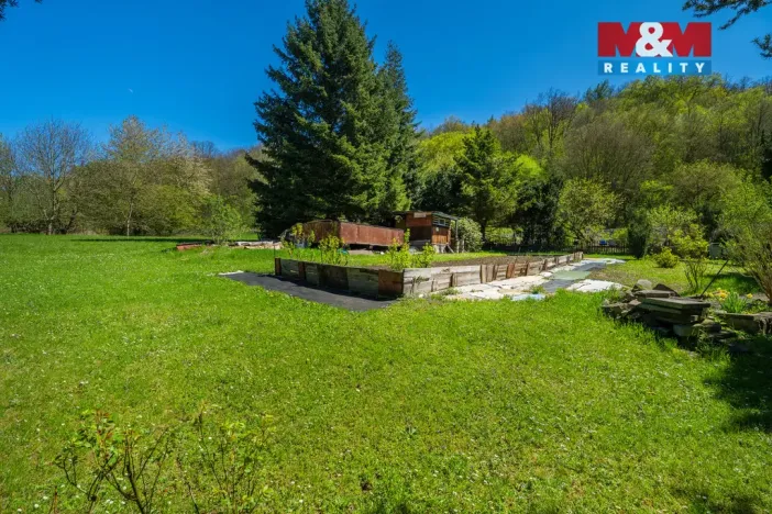 Prodej chaty, Ústí nad Labem - Svádov, 20 m2