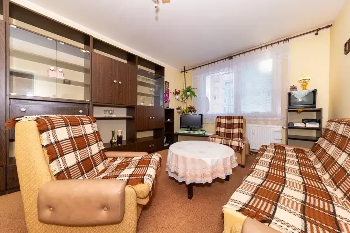 Prodej bytu 2+1, Přeštice, Tř. 1. máje, 52 m2