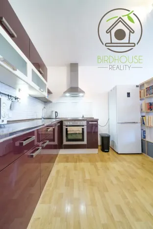 Prodej bytu 2+kk, Plzeň - Skvrňany, Waltrova, 72 m2