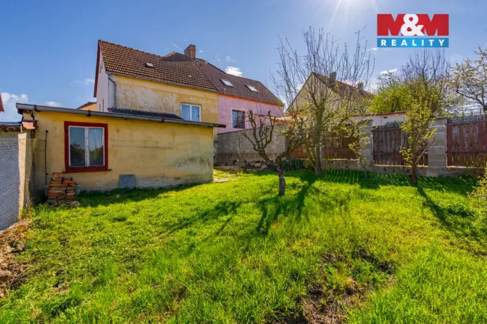 Prodej rodinného domu, Dačice - Dačice V, Husova, 56 m2