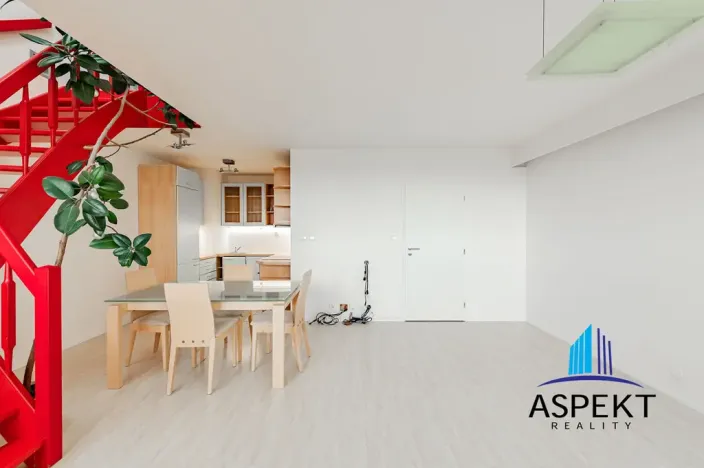 Prodej bytu 4+kk, Praha - Žižkov, Nad Ohradou, 94 m2