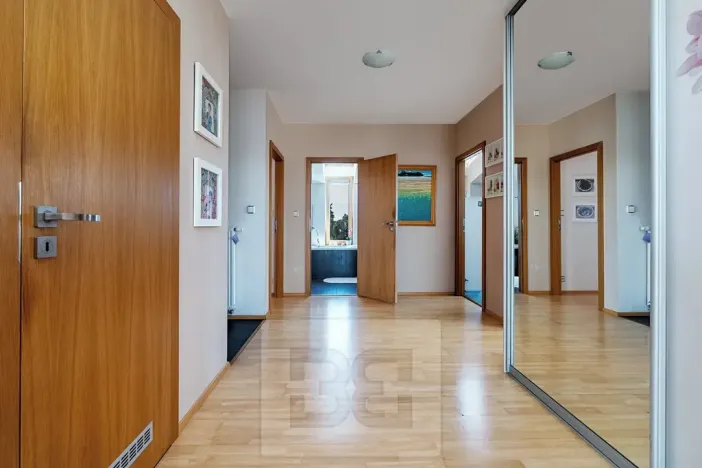 Prodej bytu 4+kk, Průhonice, Uhříněveská, 135 m2