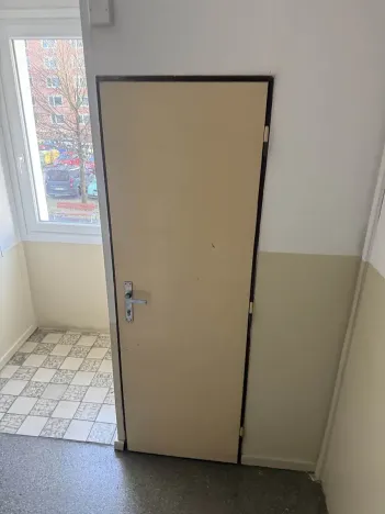 Prodej bytu 3+1, Plzeň, Hrádecká, 62 m2