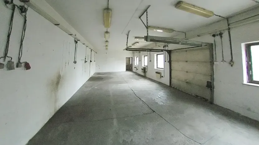 Prodej výrobních prostor, Stříbro, 300 m2