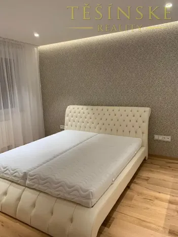 Pronájem bytu 5+kk, Komorní Lhotka, 200 m2