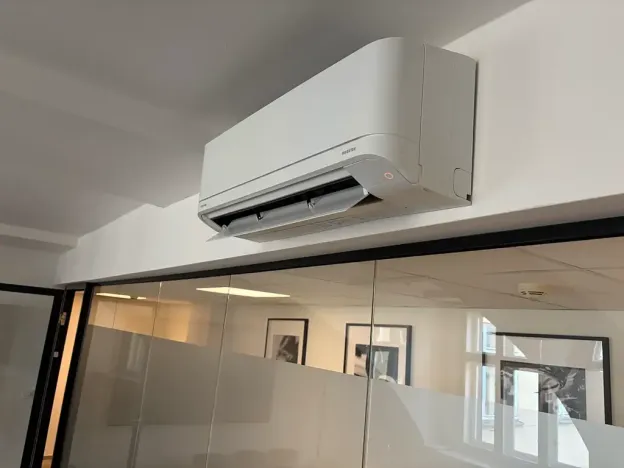 Pronájem kanceláře, Praha - Nové Město, Spálená, 106 m2