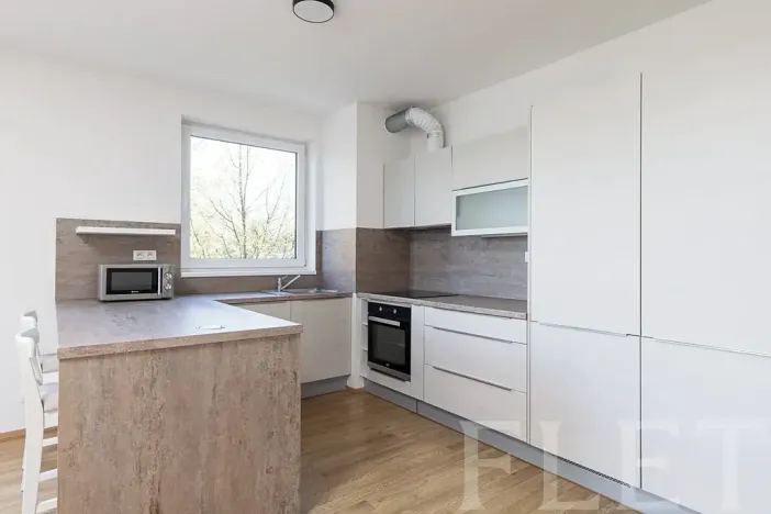 Pronájem bytu 2+kk, Praha - Zličín, Hevlínská, 56 m2