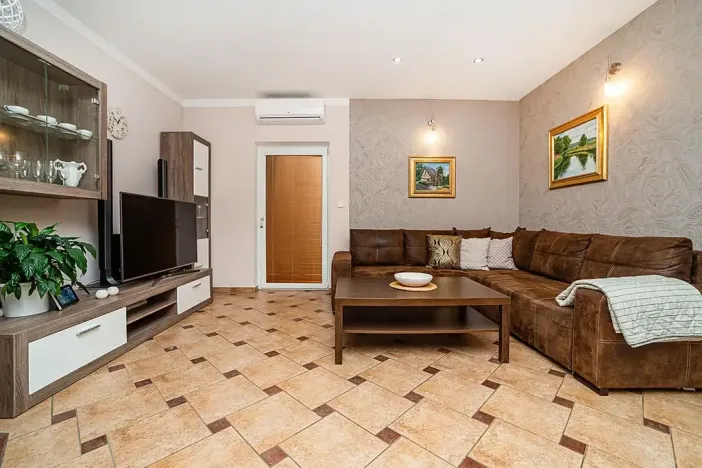 Pronájem rodinného domu, Volduchy, 110 m2