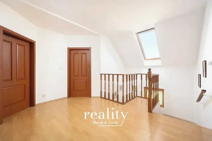 Prodej rodinného domu, Horní Věstonice, Mandloňová, 164 m2