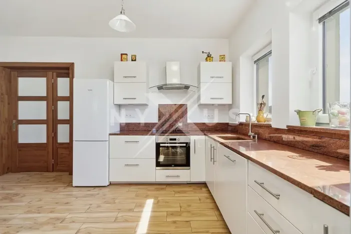 Prodej rodinného domu, Zbečno, 144 m2