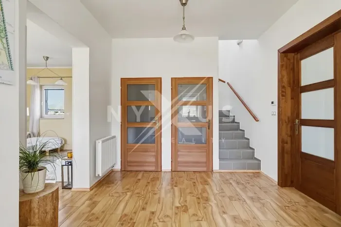 Prodej rodinného domu, Zbečno, 144 m2